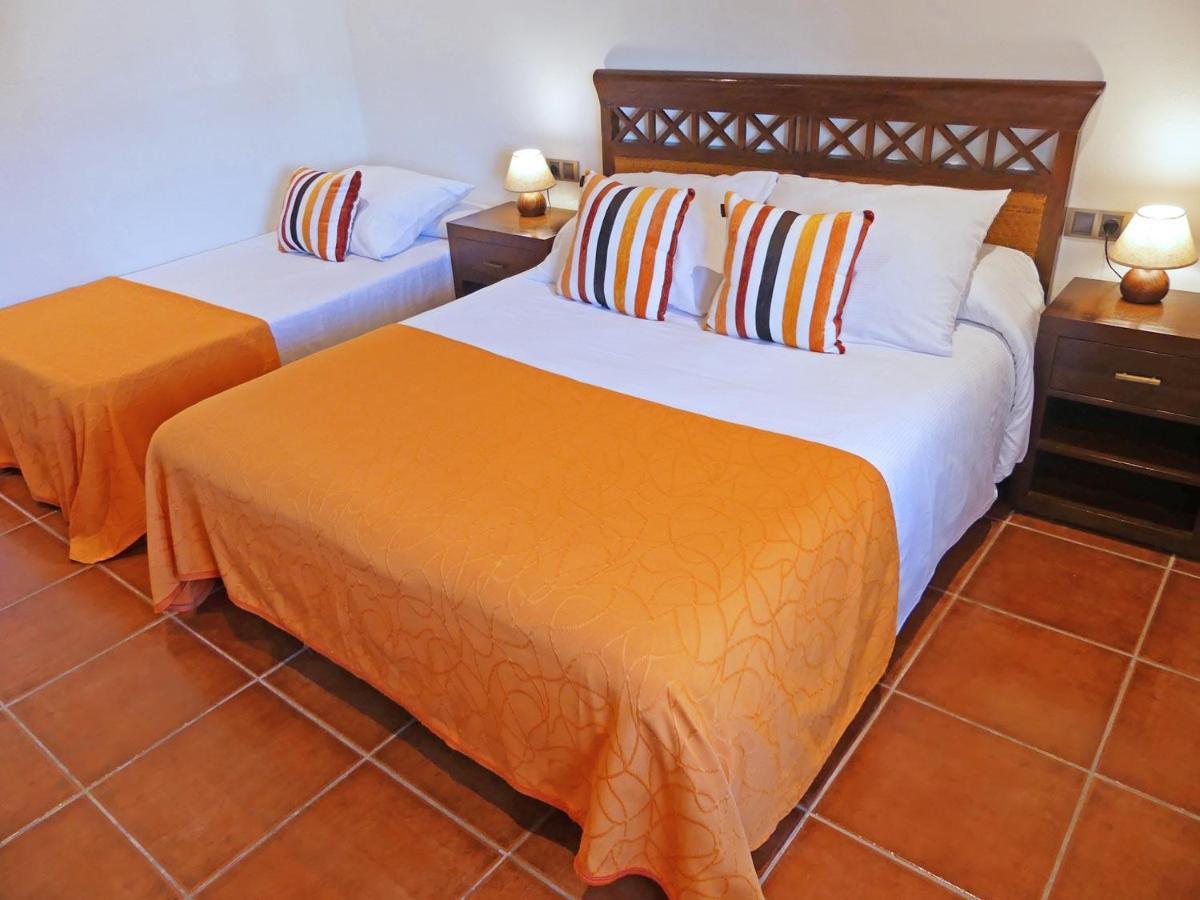 Hotel & Golf Ca La Caputxeta Castelló d'Empuries Εξωτερικό φωτογραφία