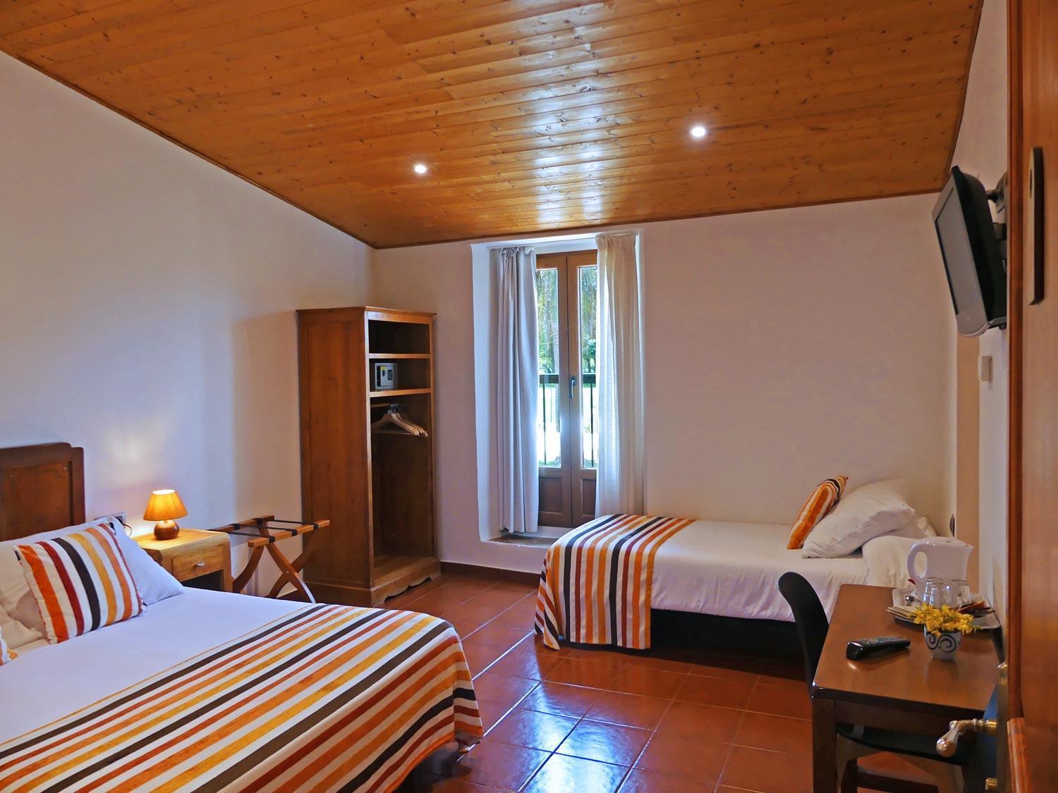 Hotel & Golf Ca La Caputxeta Castelló d'Empuries Εξωτερικό φωτογραφία